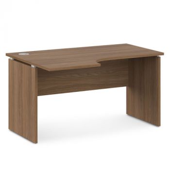 Стол письменный с заглушкой кабель-канала