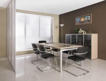 Стол для переговоров REVENTON